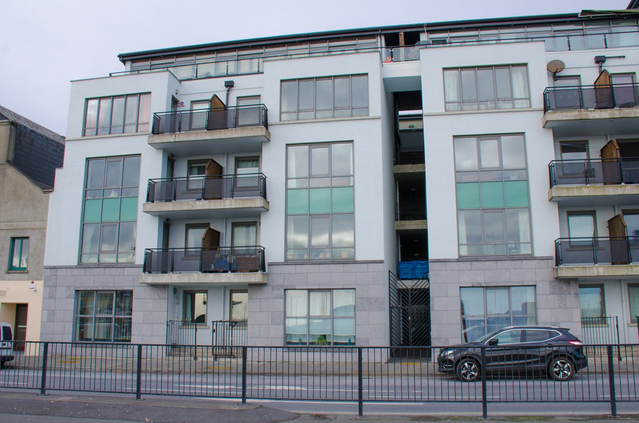 Docks Gate Residence Galway City Centre